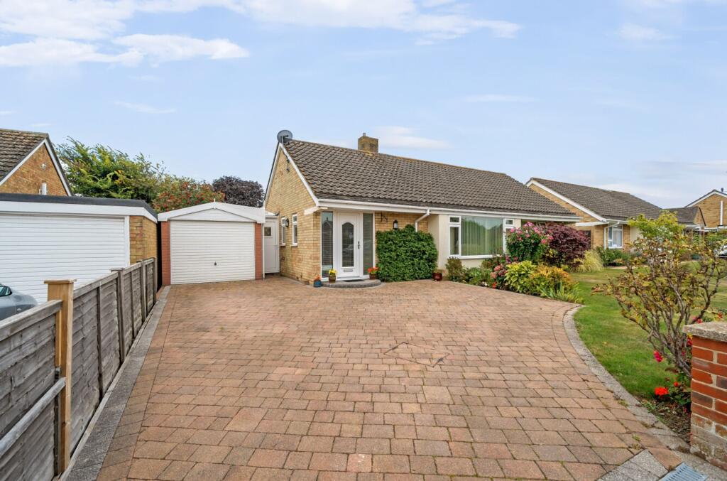 Main image of property: Ormesby Crescent, Felpham, PO22