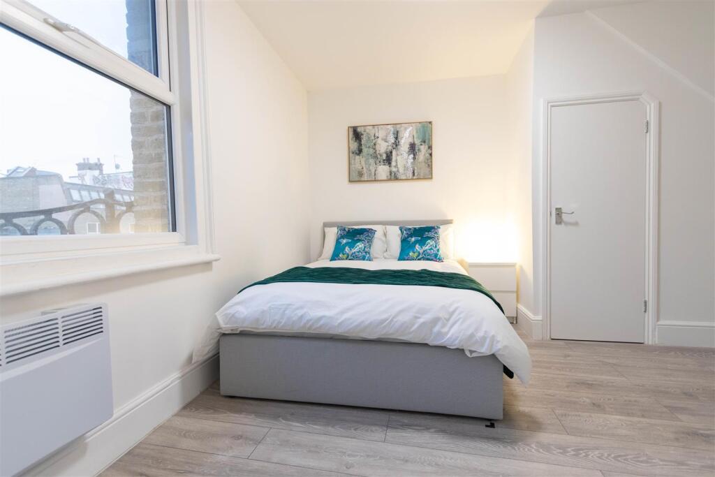 Main image of property: Holloway Road, London, N7