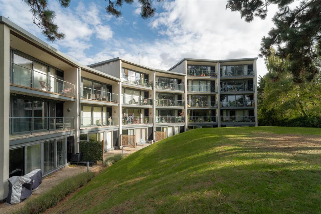 Main image of property: The Crescent, Cheltenham