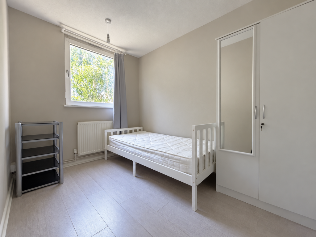 Main image of property: Evenwood Close, Putney