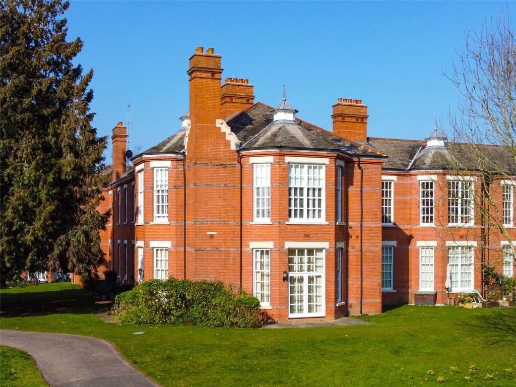 Main image of property: Great Leys Court, Beningfield Drive, St. Albans, Hertfordshire, AL2