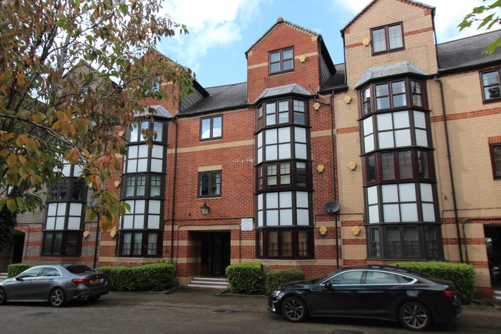 Main image of property: Maltings Place, Reading, RG1