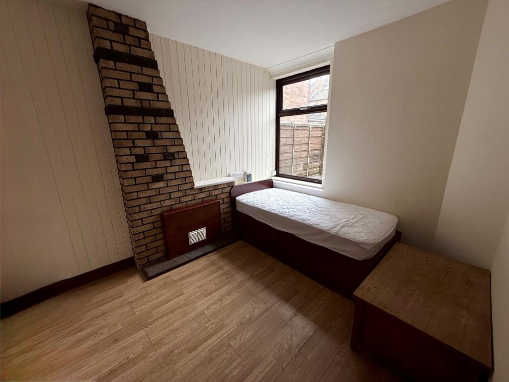 Main image of property: College Street, GRANTHAM,NG31 6HG