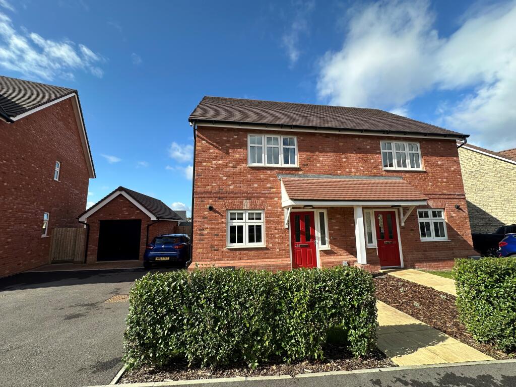 Main image of property: Threadneedle Street, Patterdown, CHIPPENHAM