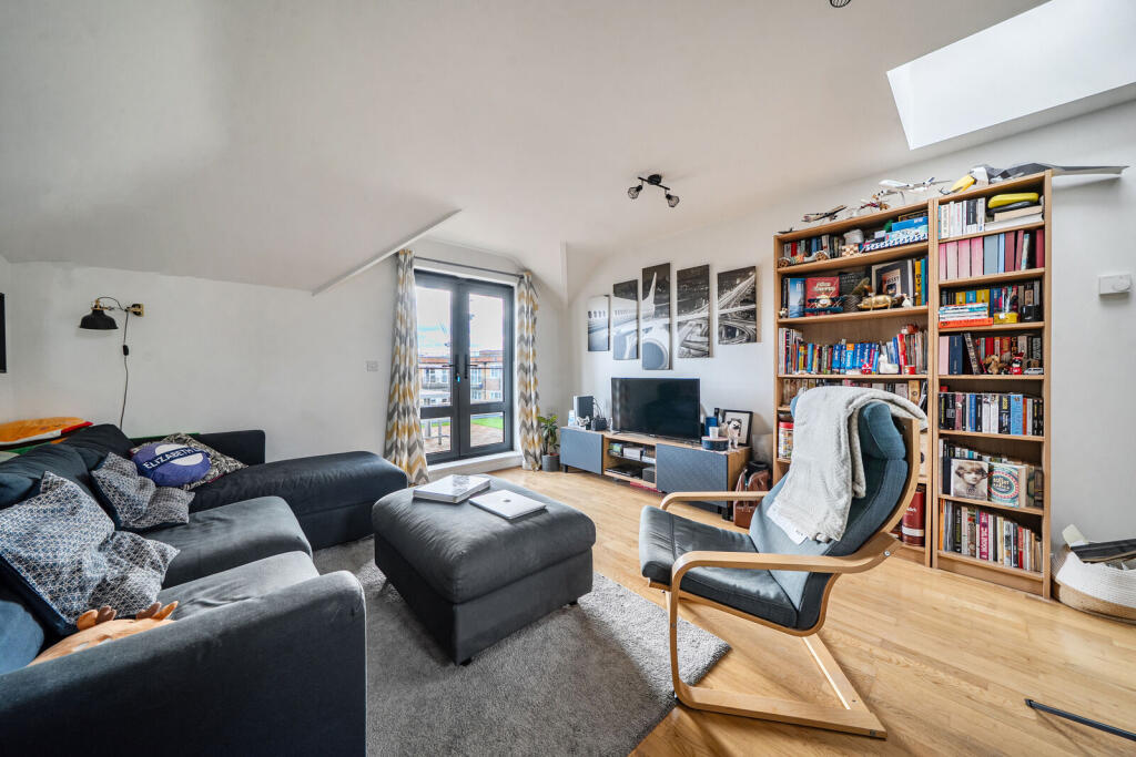 Main image of property: Hartington Road, West Ealing, W13