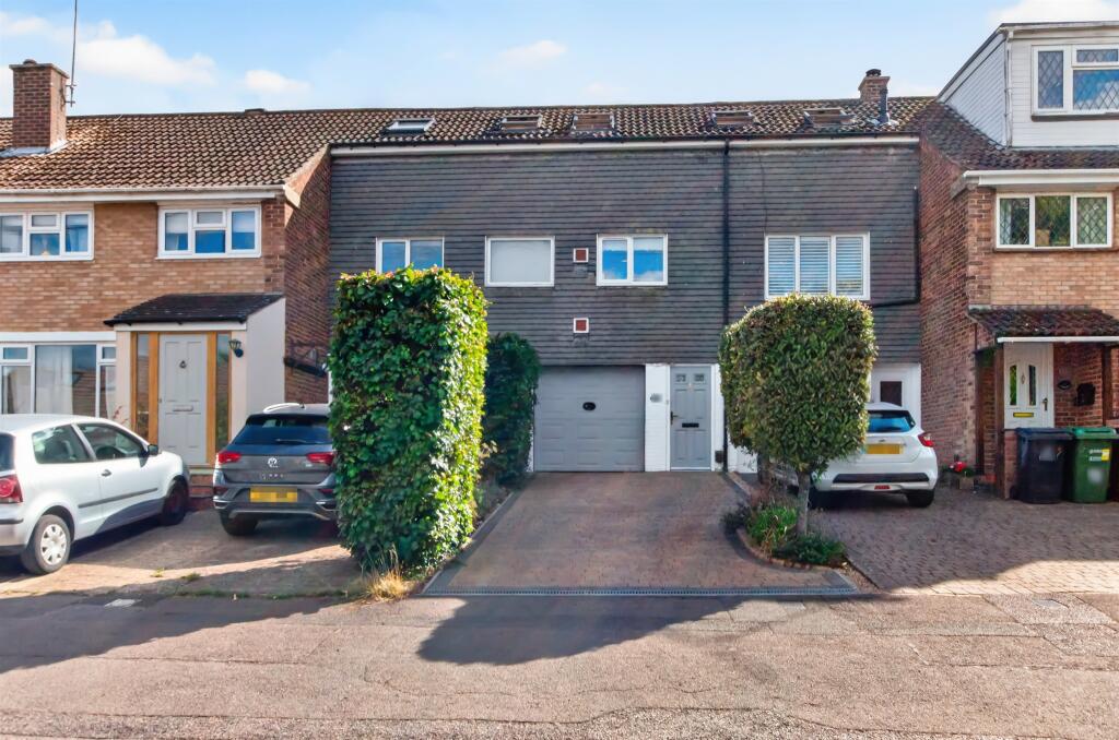 Main image of property: Garrard Way, Wheathampstead, ST. ALBANS