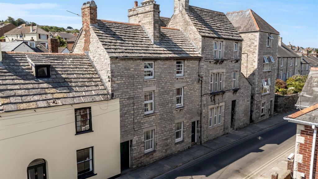 Main image of property: High Street, Swanage