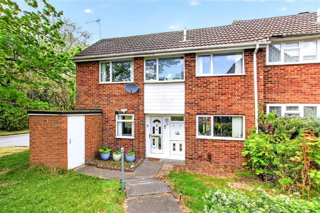 Main image of property: Bishopdale, Bracknell, RG12