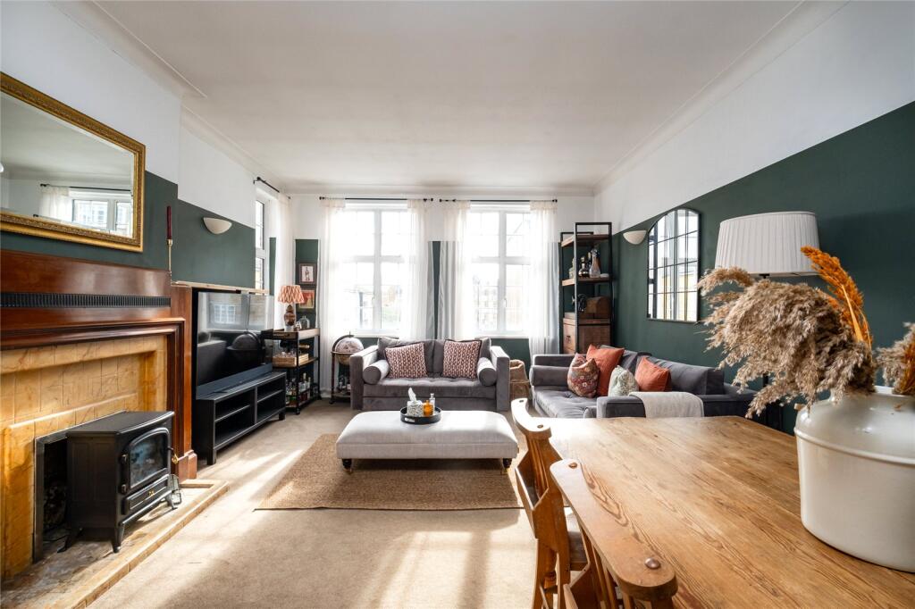 Main image of property: Endsleigh Mansions, Streatham, Lambeth, London, SW16