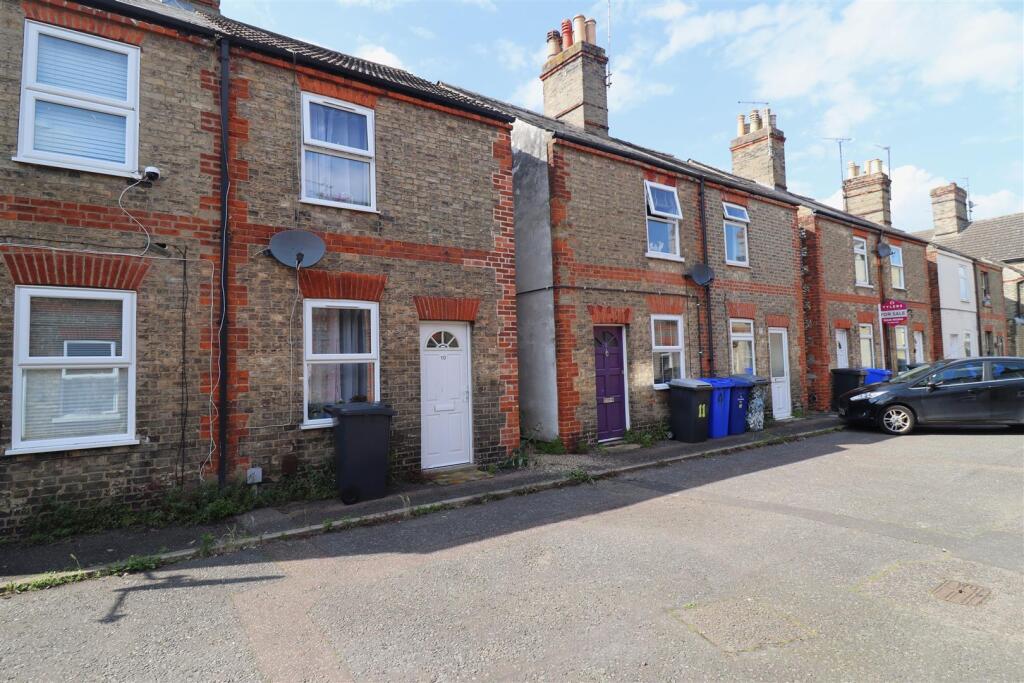 Main image of property: Park Lane, Newmarket