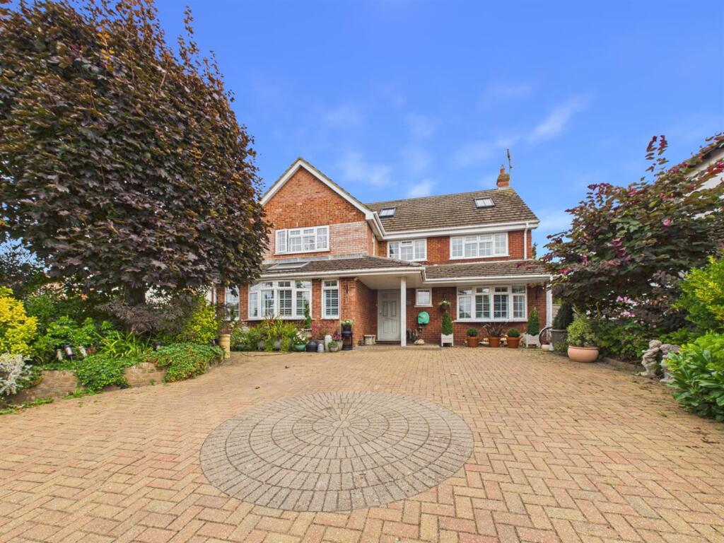 Main image of property: Lower Street, Quainton, Aylesbury