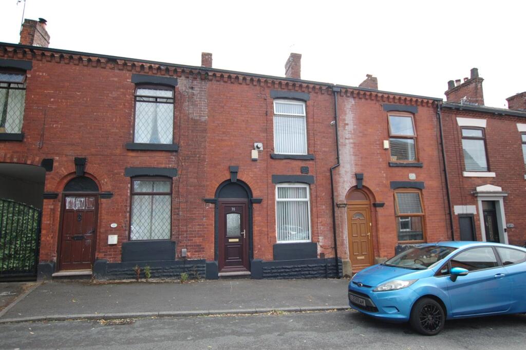 Main image of property: Pickford Lane, Dukinfield, Greater Manchester, SK16