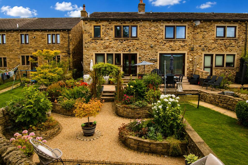 Main image of property: Skipton Road, Cononley, BD20