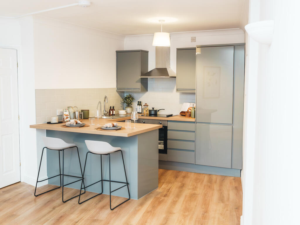 Main image of property: Apt 2, Woodhouse Plaza #053359