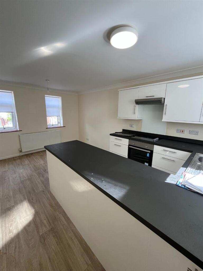 Main image of property: Lymington Road, Highcliffe, Christchurch, BH23 5EN