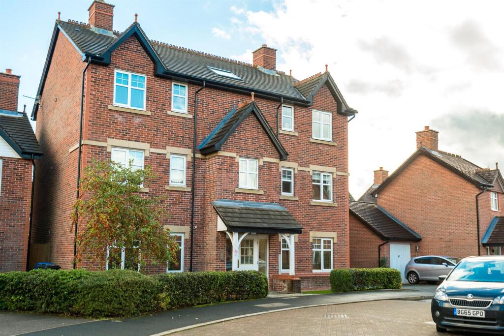 Main image of property: Wellcroft Gardens, Lymm