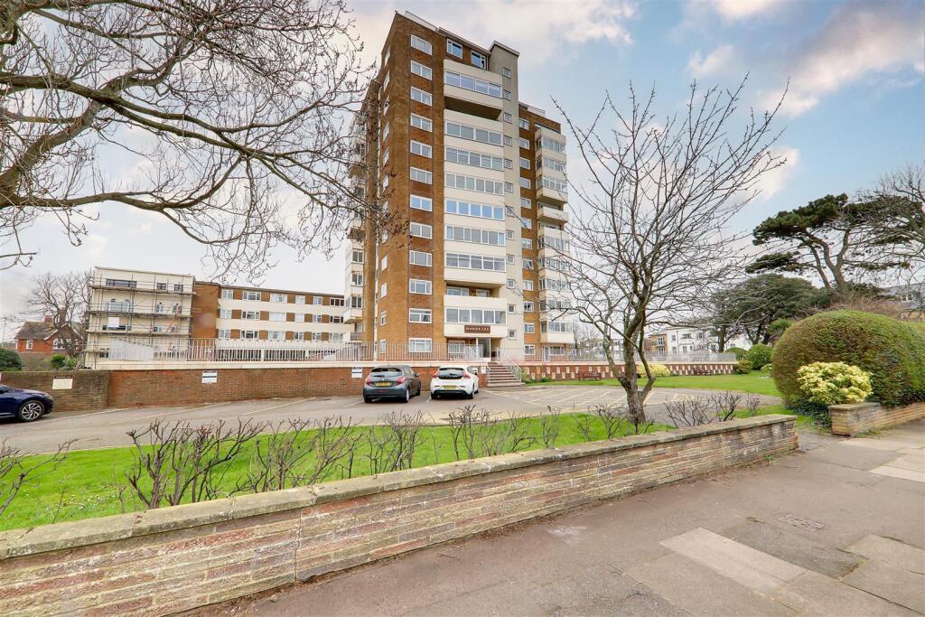 Main image of property: Manor Lea, Boundary Road, Worthing, BN11
