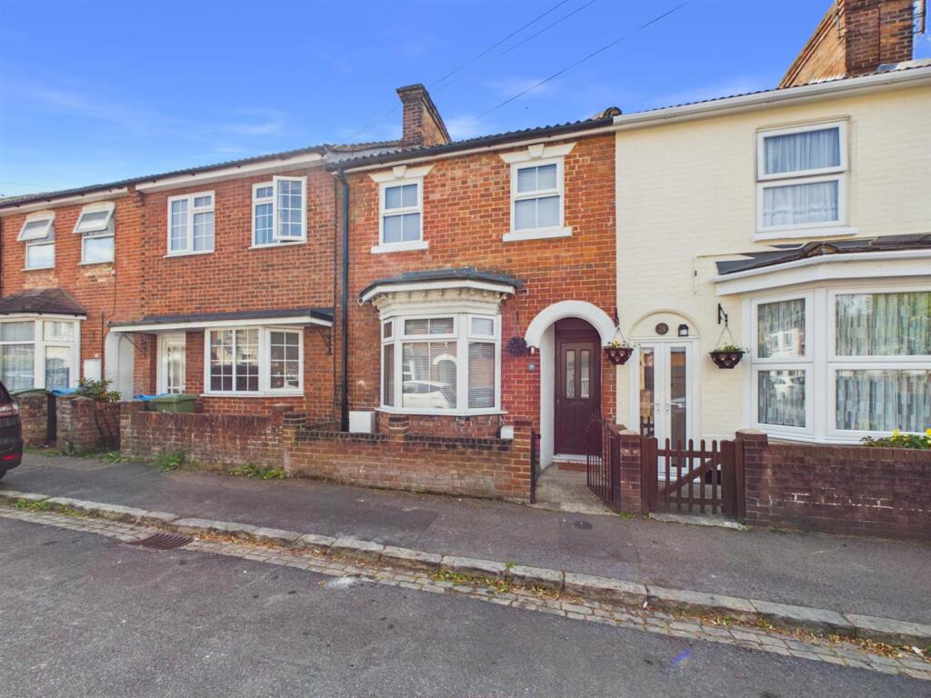 Main image of property: Ardenham Street, Aylesbury, Buckinghamshire