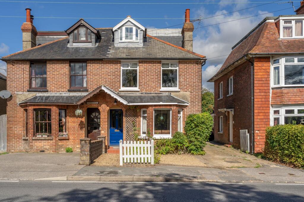 Main image of property: South Terrace, Broad Oak, TN21