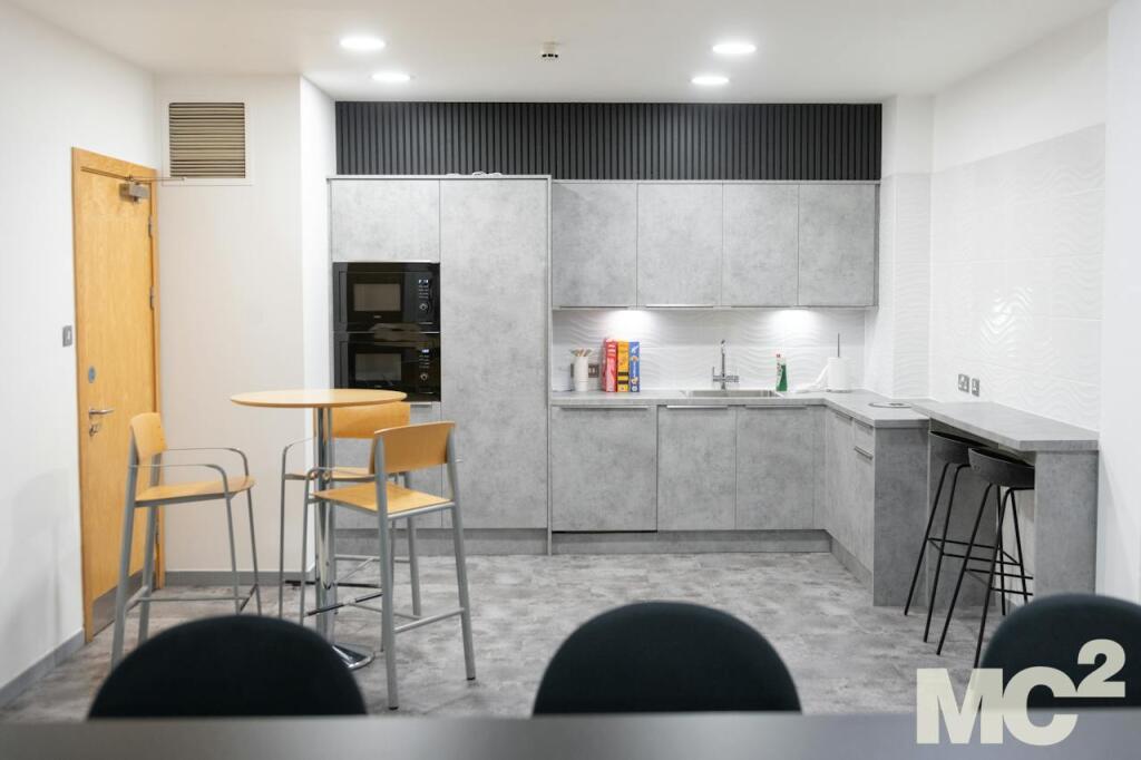 Willow Kitchen 1.jpg