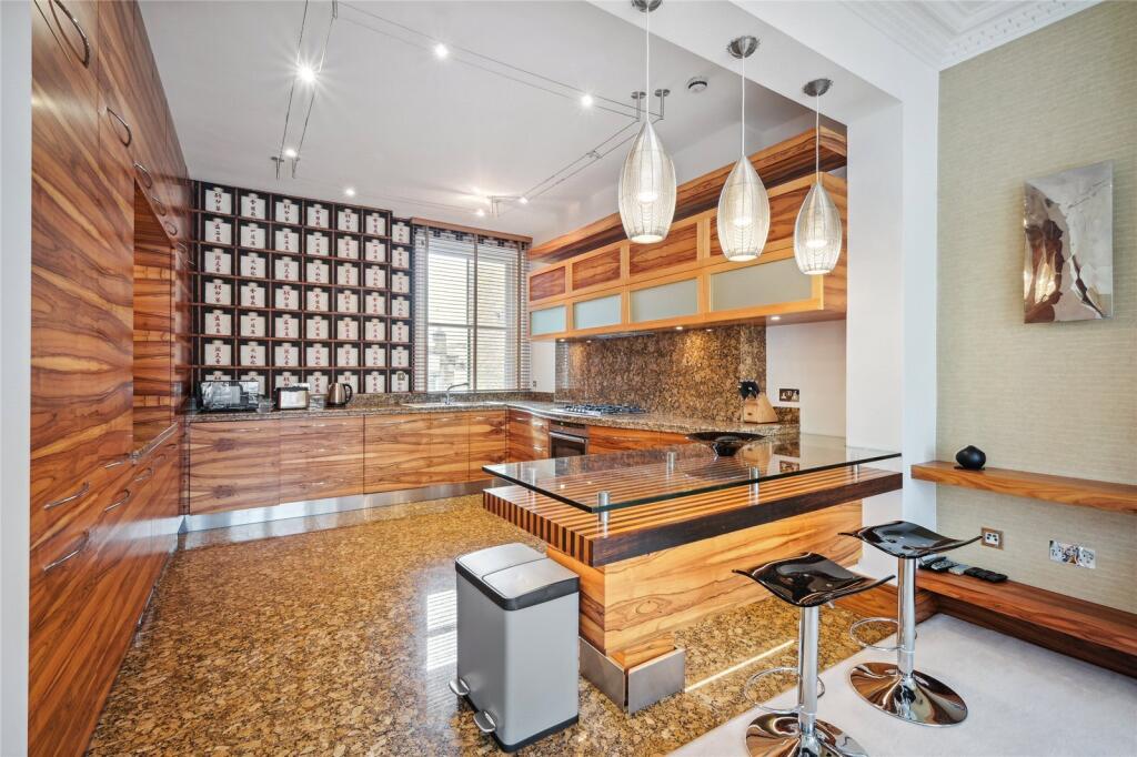 Main image of property: New Cavendish Street, London, W1G