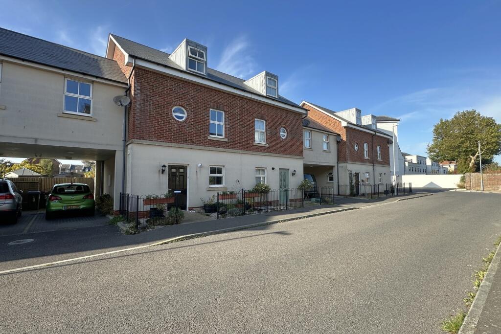 Main image of property: Trafalgar Drive, Walmer, CT14