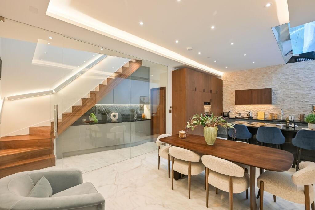 Main image of property: Lexham Mews, Kensington, W8