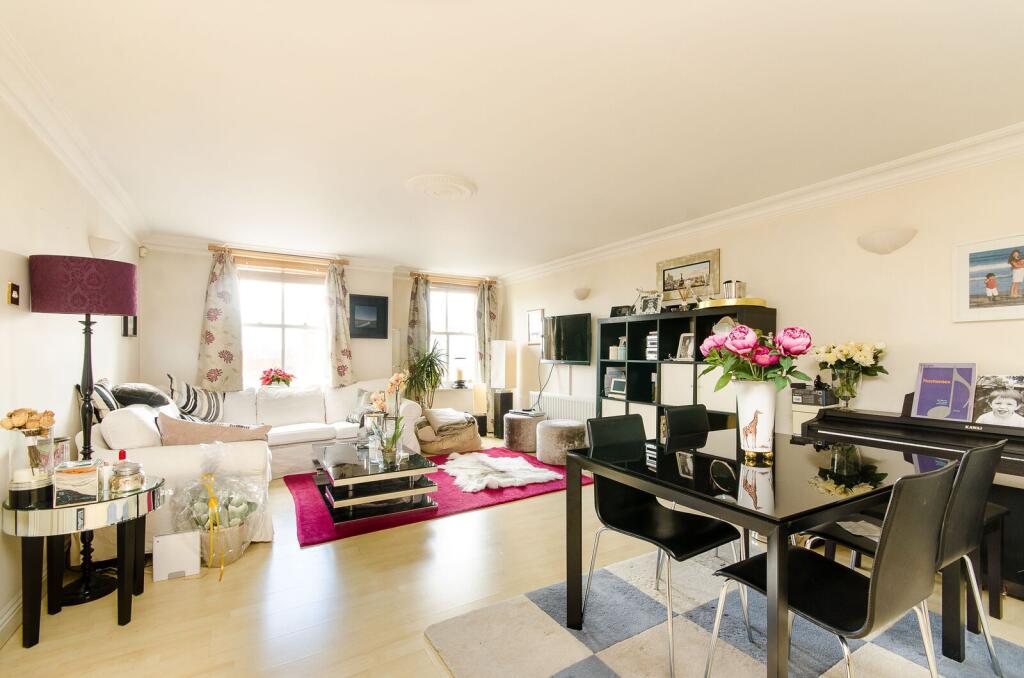 Main image of property: Clapham Park Road, Clapham Park, London, SW4
