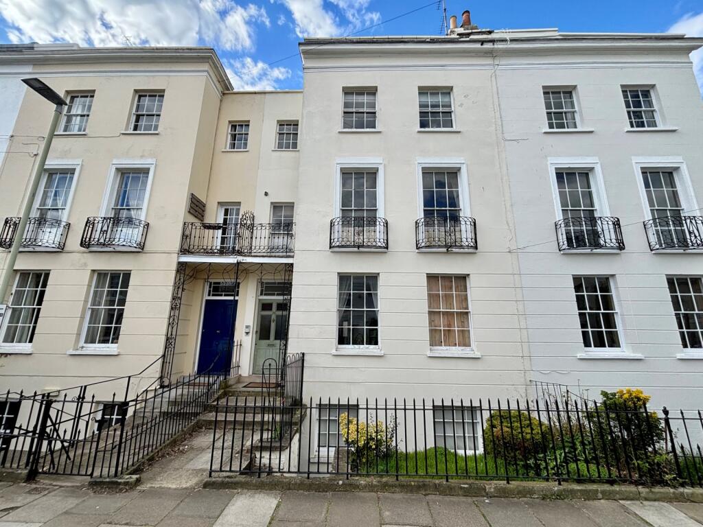 Main image of property: Montpellier Villas, Cheltenham, Gloucestershire