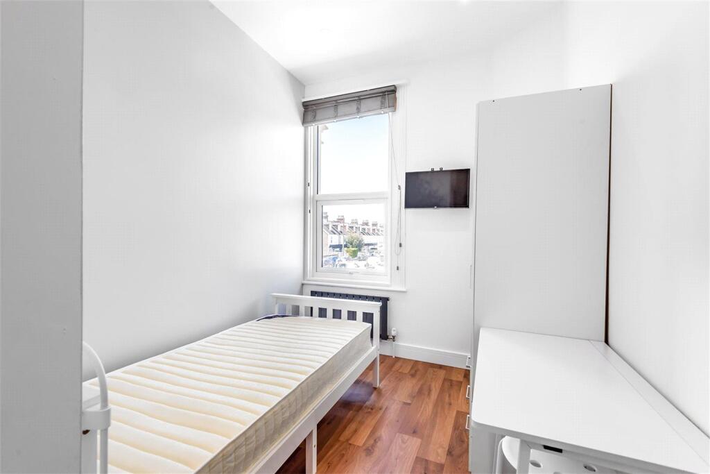 Main image of property: Boundary Road, Hove, BN3