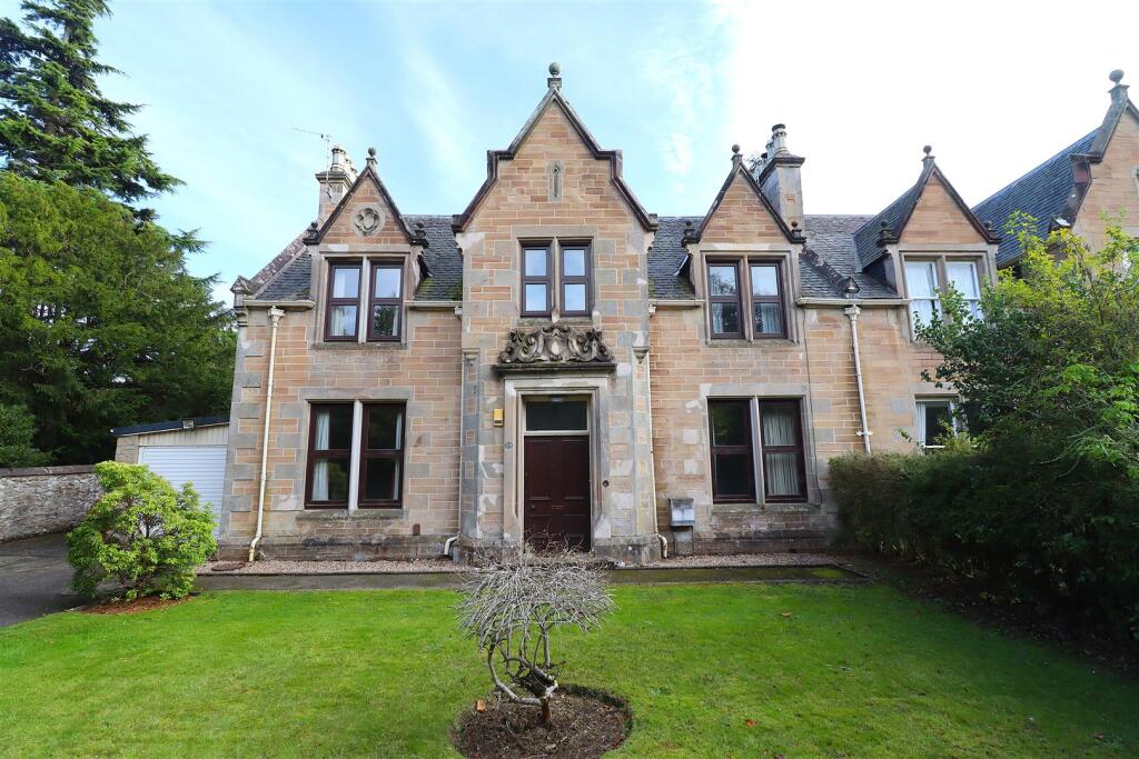 Main image of property: 39 Southside Road, Inverness