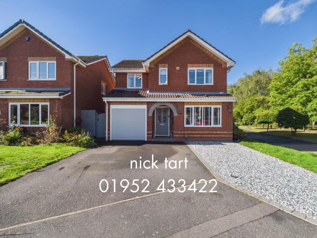 Main image of property: Porchester Close, Leegomery, Telford, Shropshire, TF1