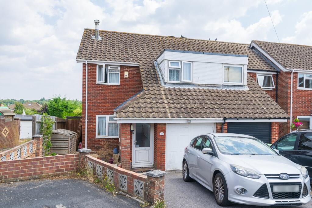 Main image of property: Garstons Close Titchfield, PO14 4EP