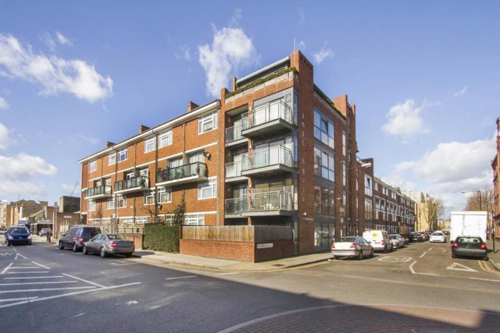 Main image of property: Redmans Road, Stepney, London, E1