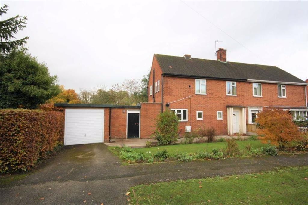 Main image of property: Lakewood Drive, Barlaston, Stoke On Trent, Staffordshire, ST12