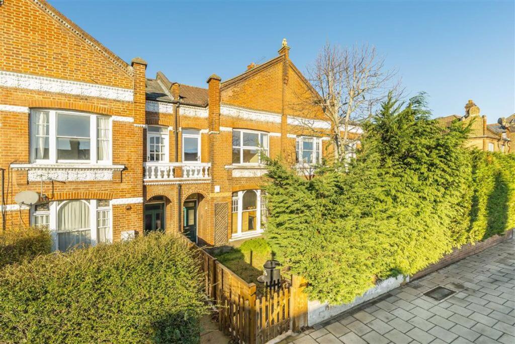 Main image of property: Cavendish Road, Balham