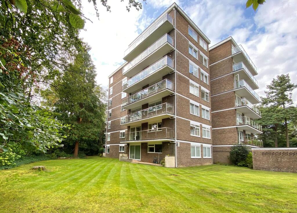 Main image of property: Pine Park Mansions 1-2 Wilderton Road, Branksome Park, BH13