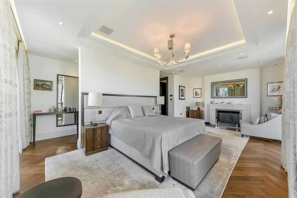 Main image of property: Strand, Westminster, WC2