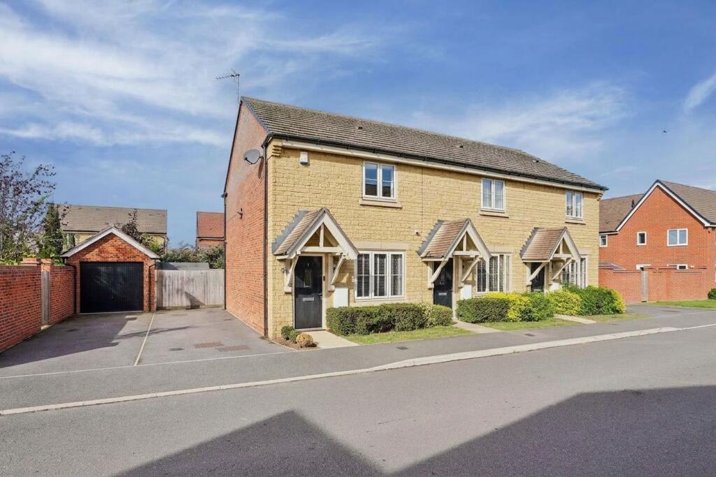 Main image of property: Summers Close, Kingston Bagpuize, OX13