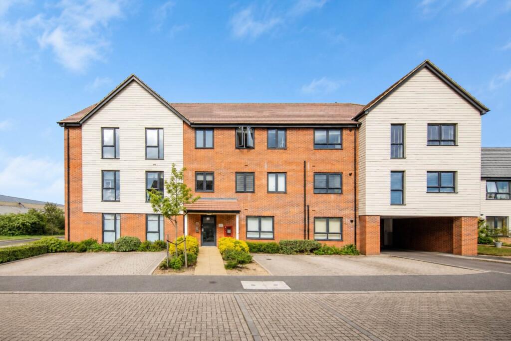 Main image of property: 1 Mimas Way, Ipswich IP1 5DP