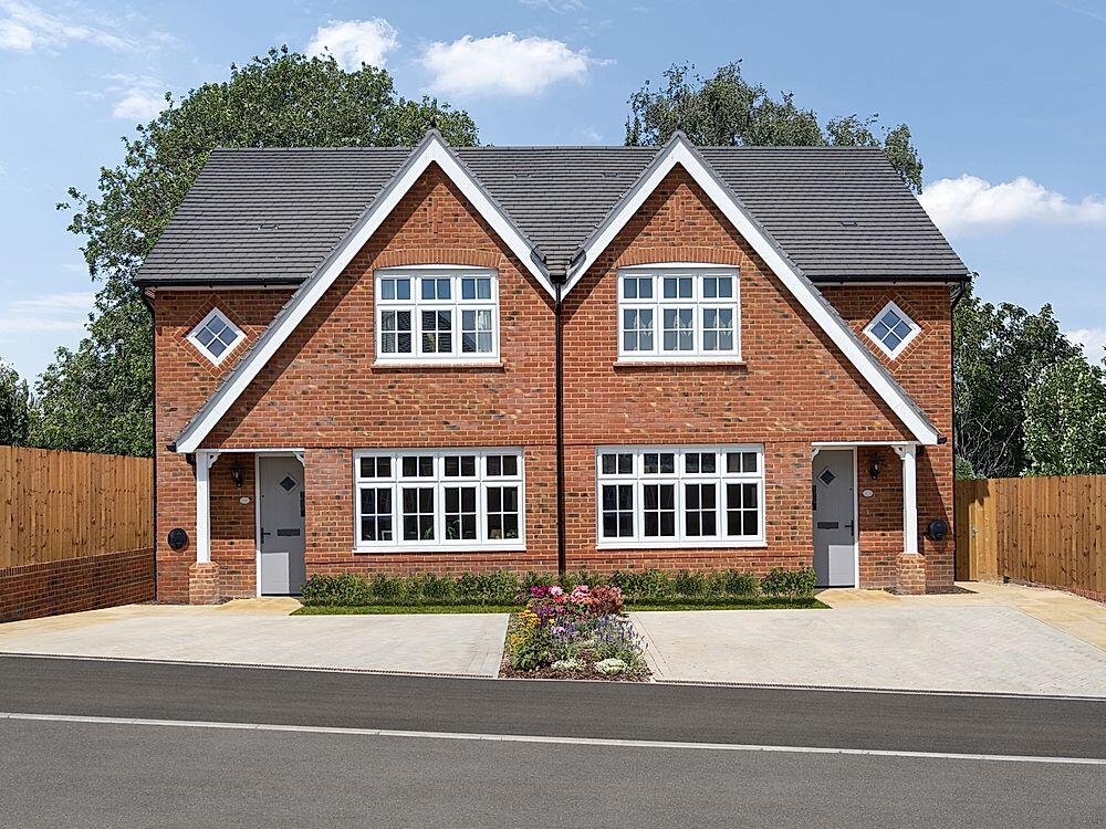 Main image of property: Lower Rainham Road, Rainham, 
ME8 7FR