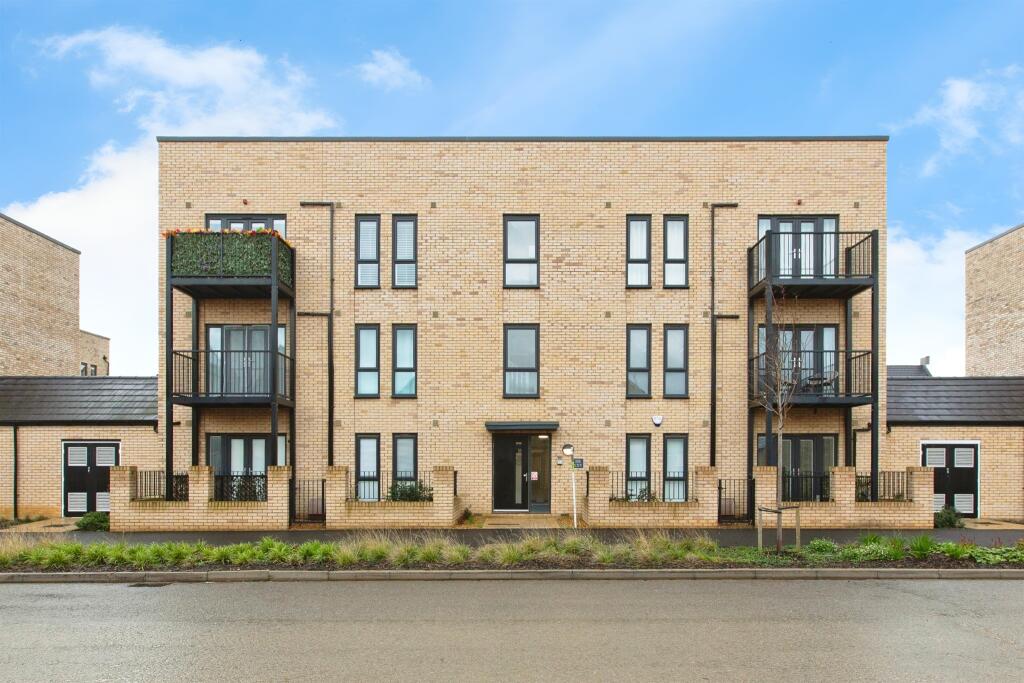 Main image of property: Sheepfold Lane, Cambourne, CAMBRIDGE