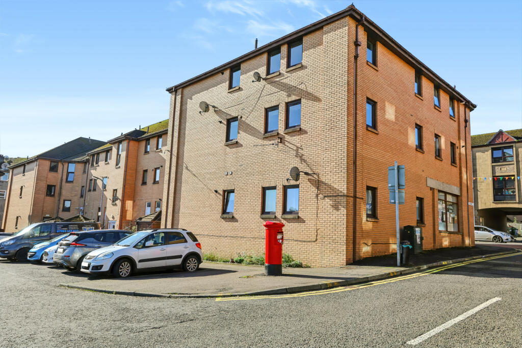 Main image of property: 14 Belmont Court, Kirkintilloch, Glasgow, G66