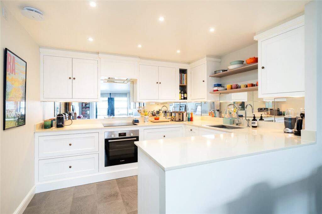 Main image of property: Vanilla & Sesame Court, Curlew Street, London, SE1