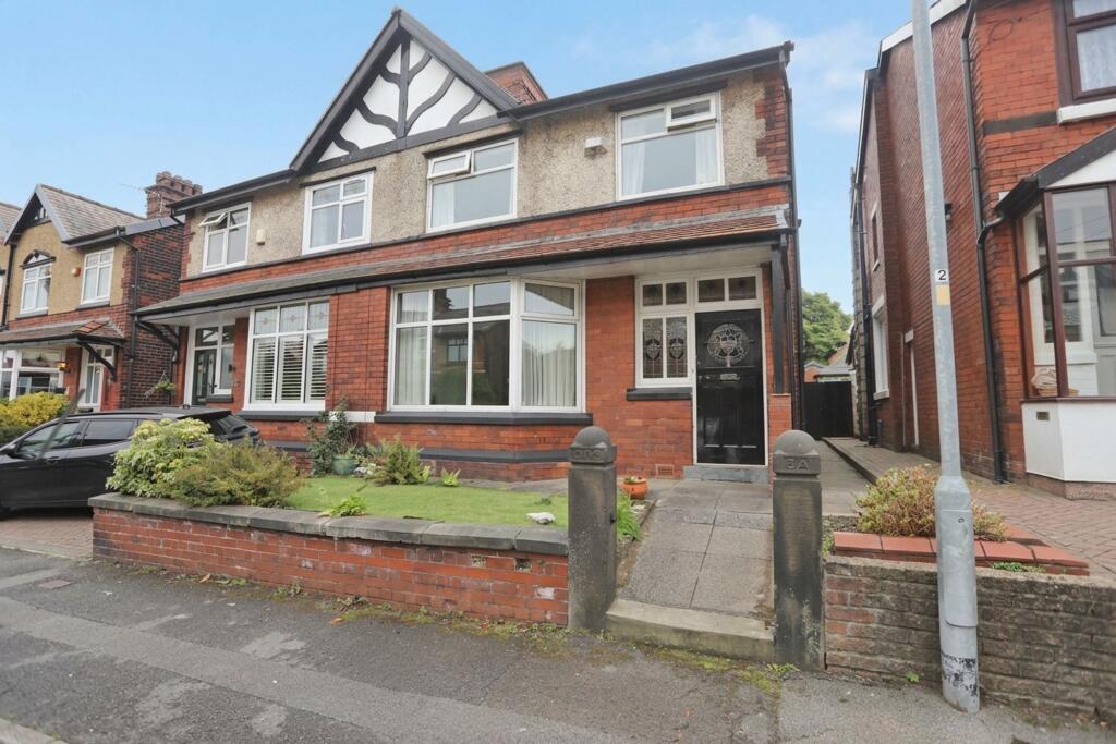 Main image of property: Dales Avenue, Whitefield, M45