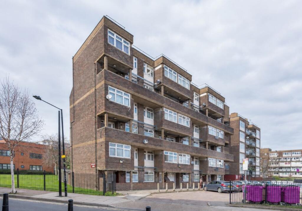 Main image of property: Flat 6 Bloomfield House, Old Montague Street, Tower Hamlets, London, E1 5PA