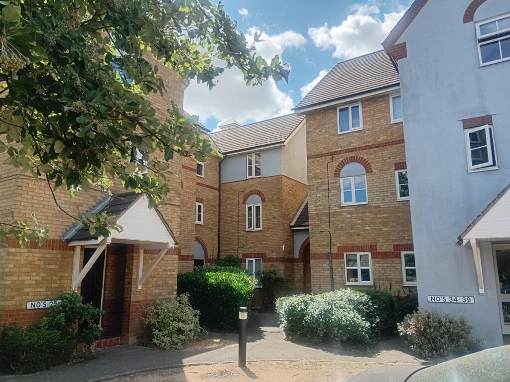 Main image of property: London Road, Benfleet, SS7