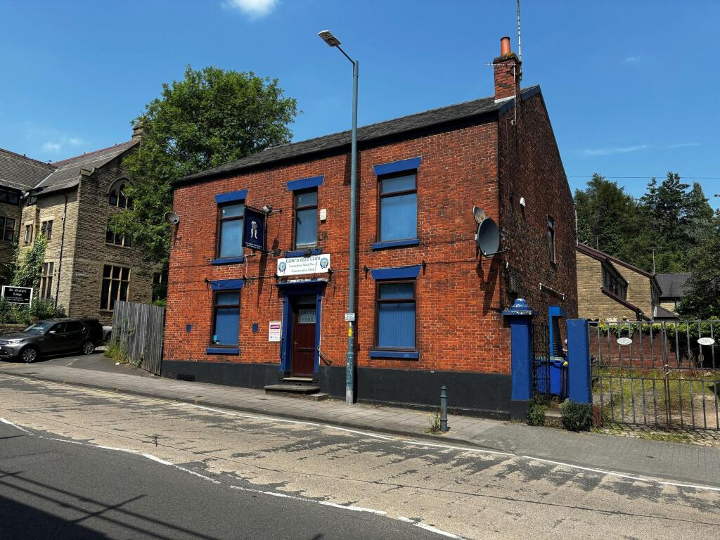 Main image of property: Cowd Feet, 28 Stamford Street, Stalybridge, SK15 1JZ