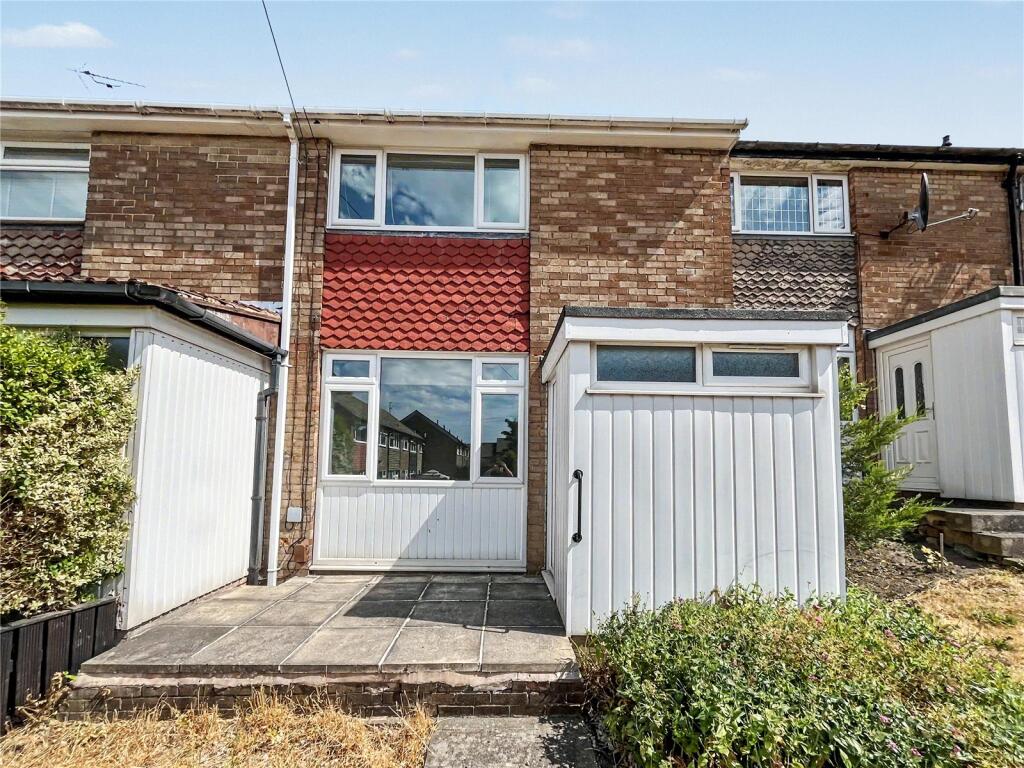 Main image of property: Heathcroft Bank, Beeston, Leeds, LS11