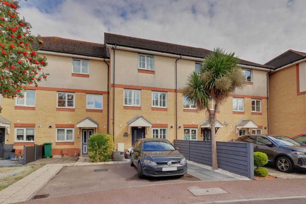 Main image of property: The Fairways, Farlington